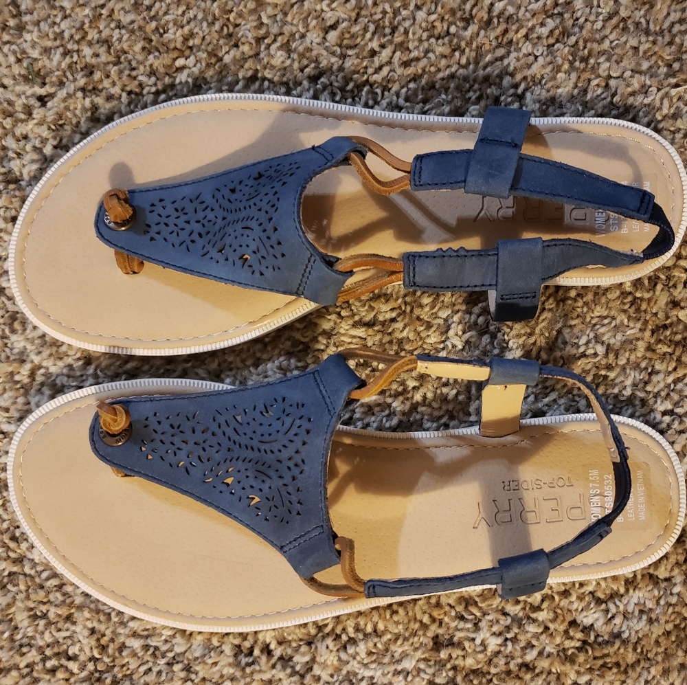 Sperry  Sandals